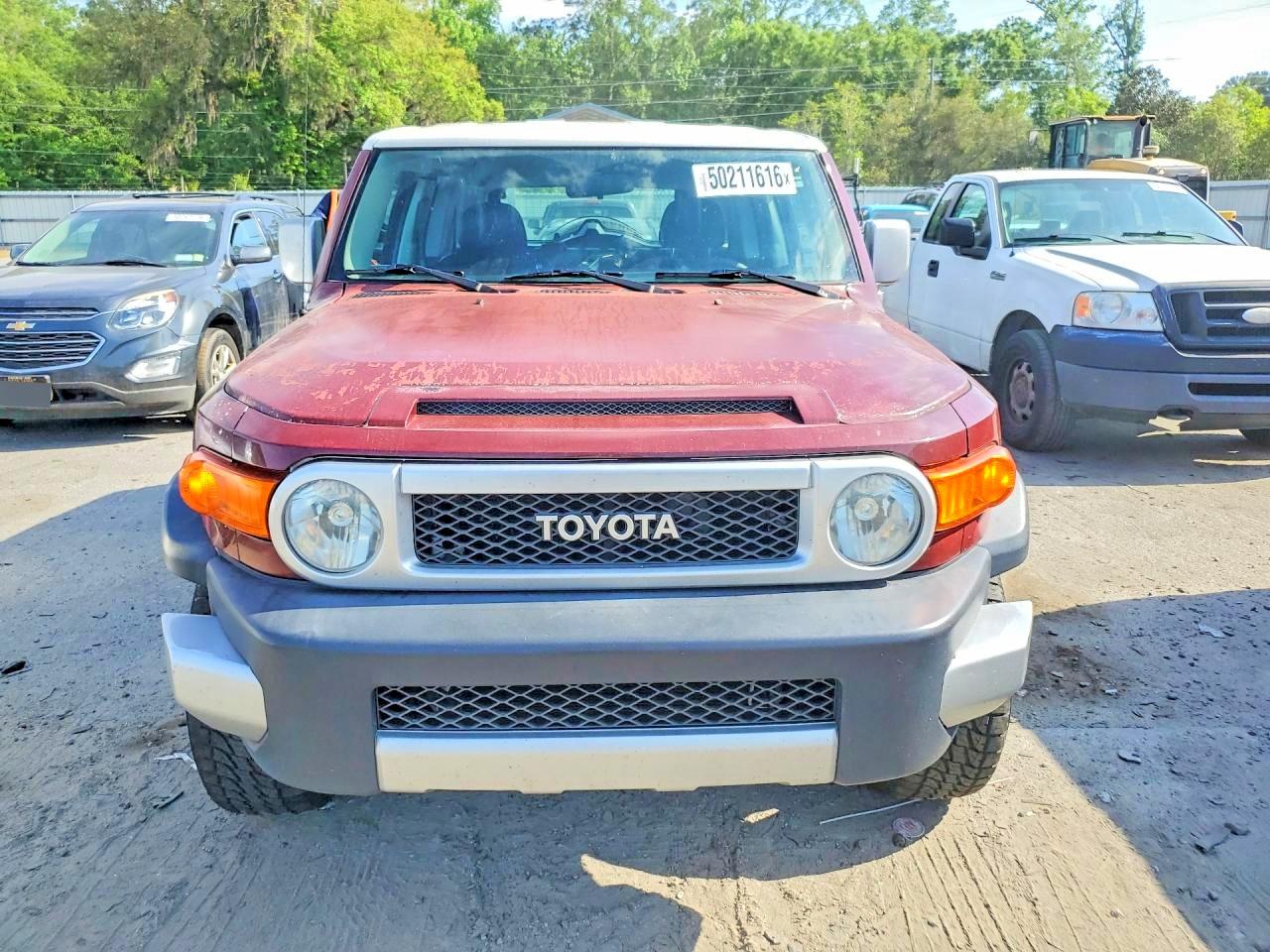 Toyota FJ Cruiser Base