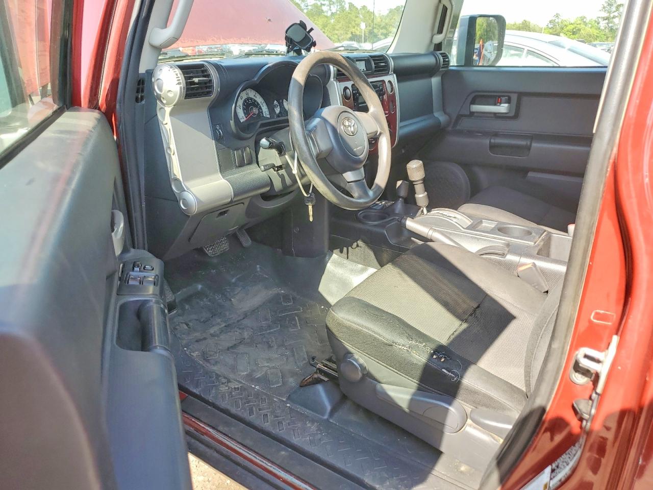 Toyota FJ Cruiser Base