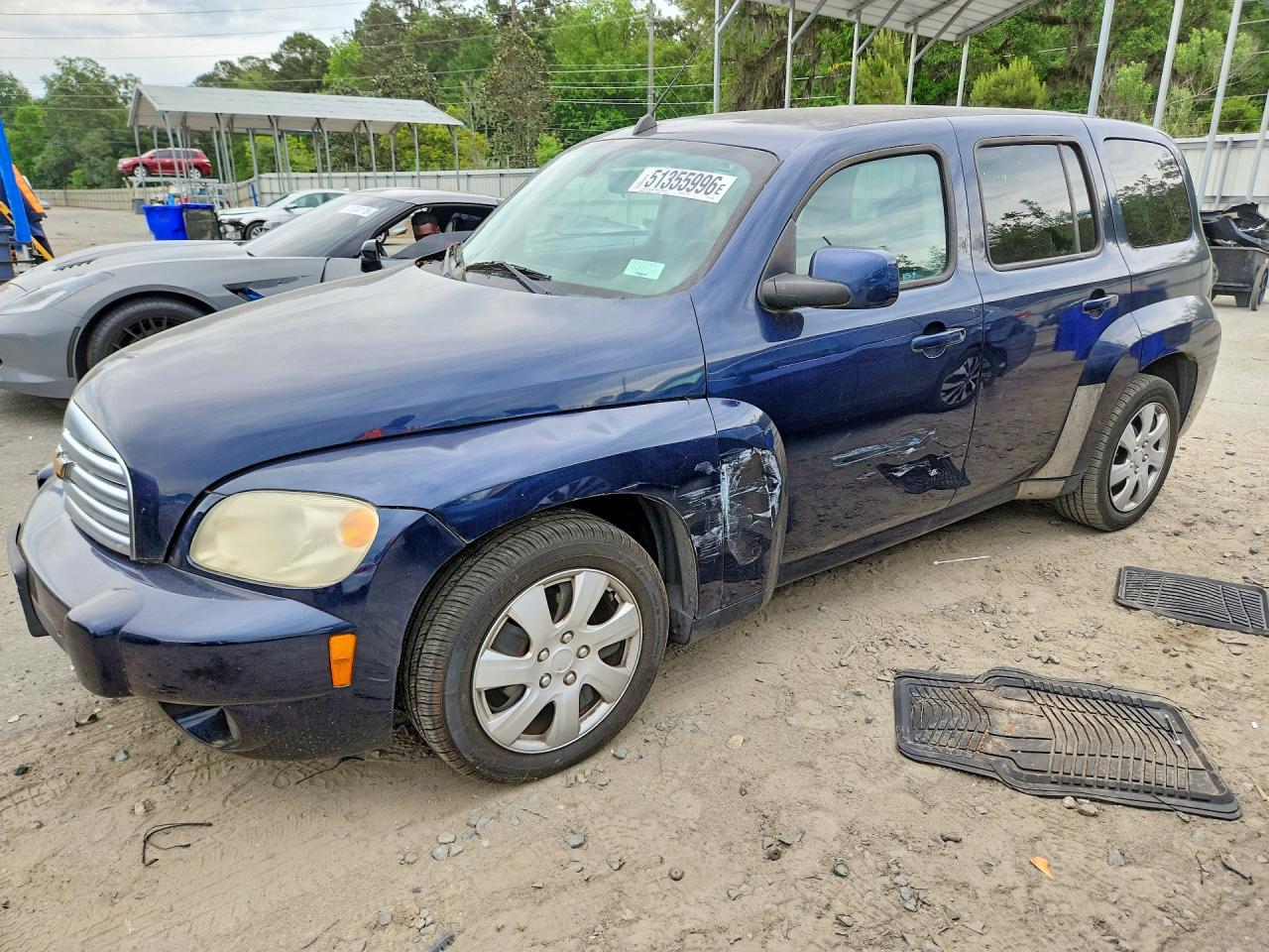 Salvage Chevrolet HHR Image