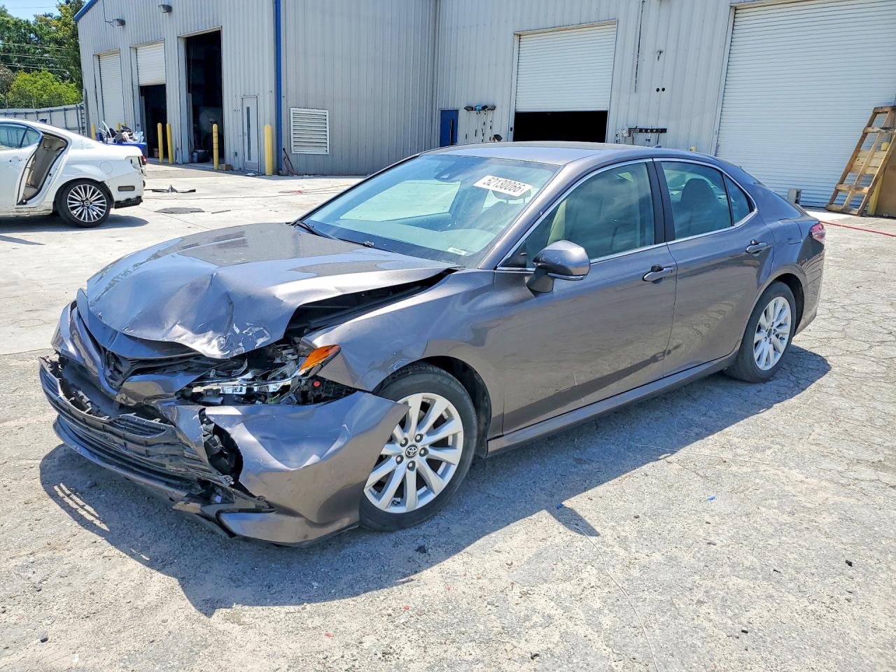 Salvage Toyota Camry Image