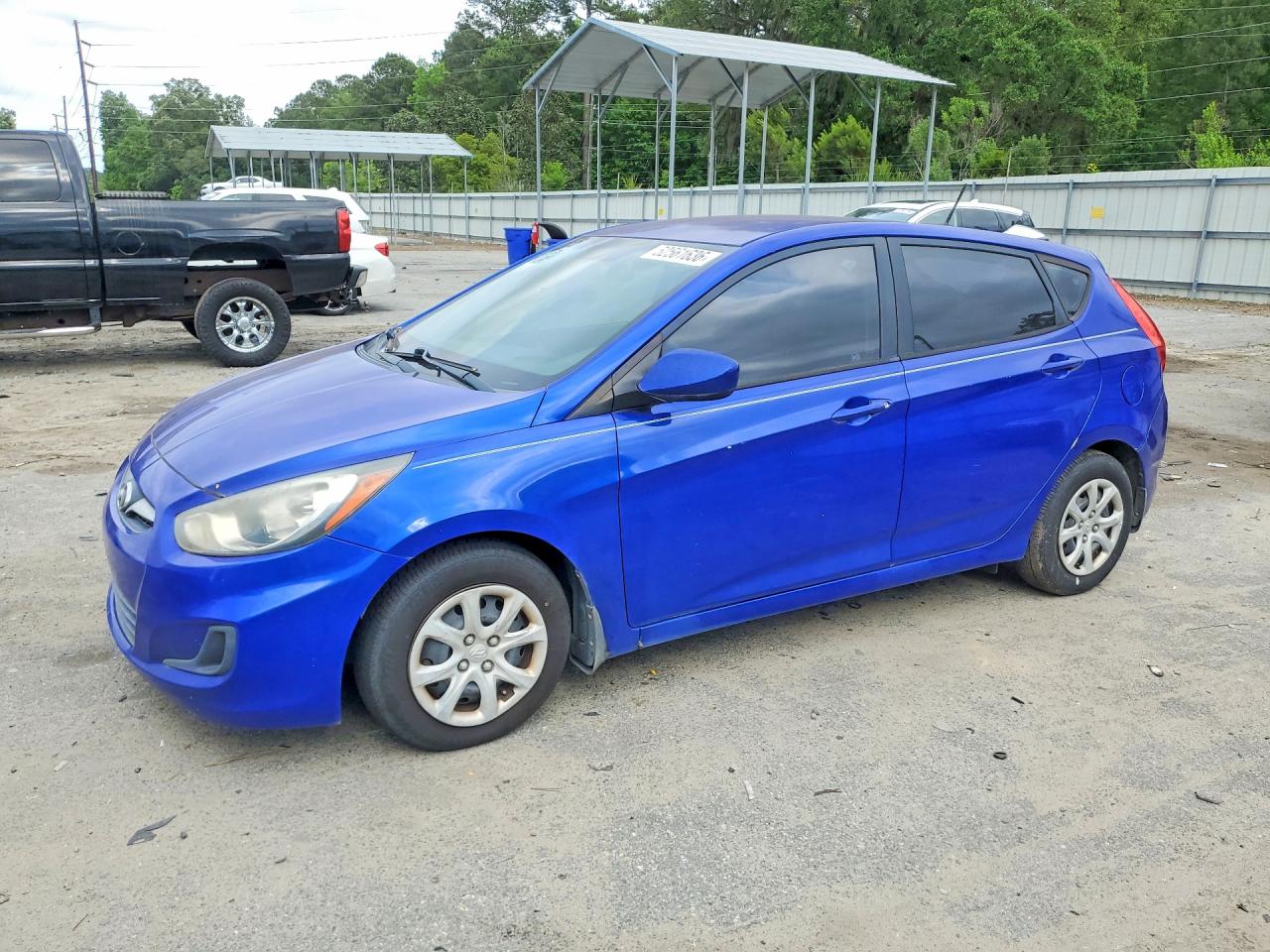 Salvage Hyundai ACCENT Image