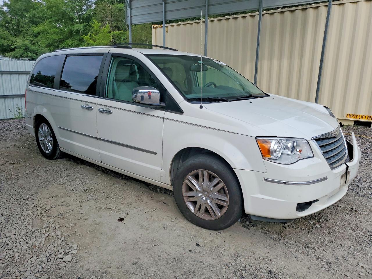 Chrysler Minivan Limited