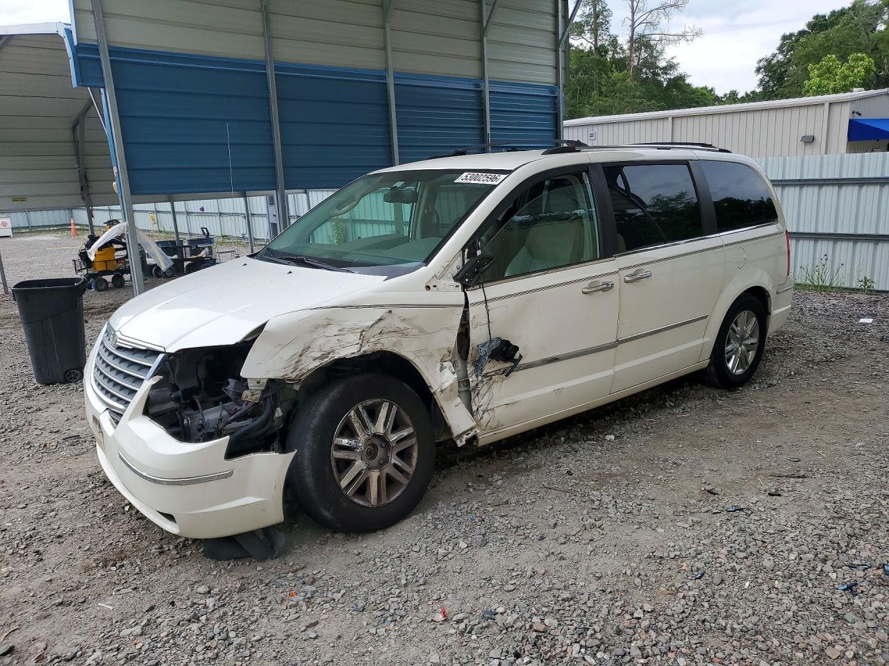 Salvage Chrysler Minivan Image