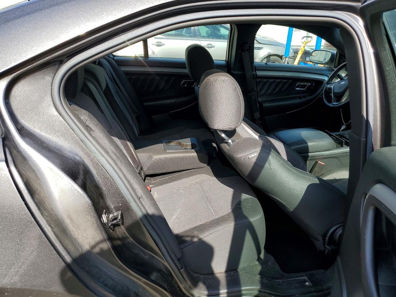 Ford Taurus Sel