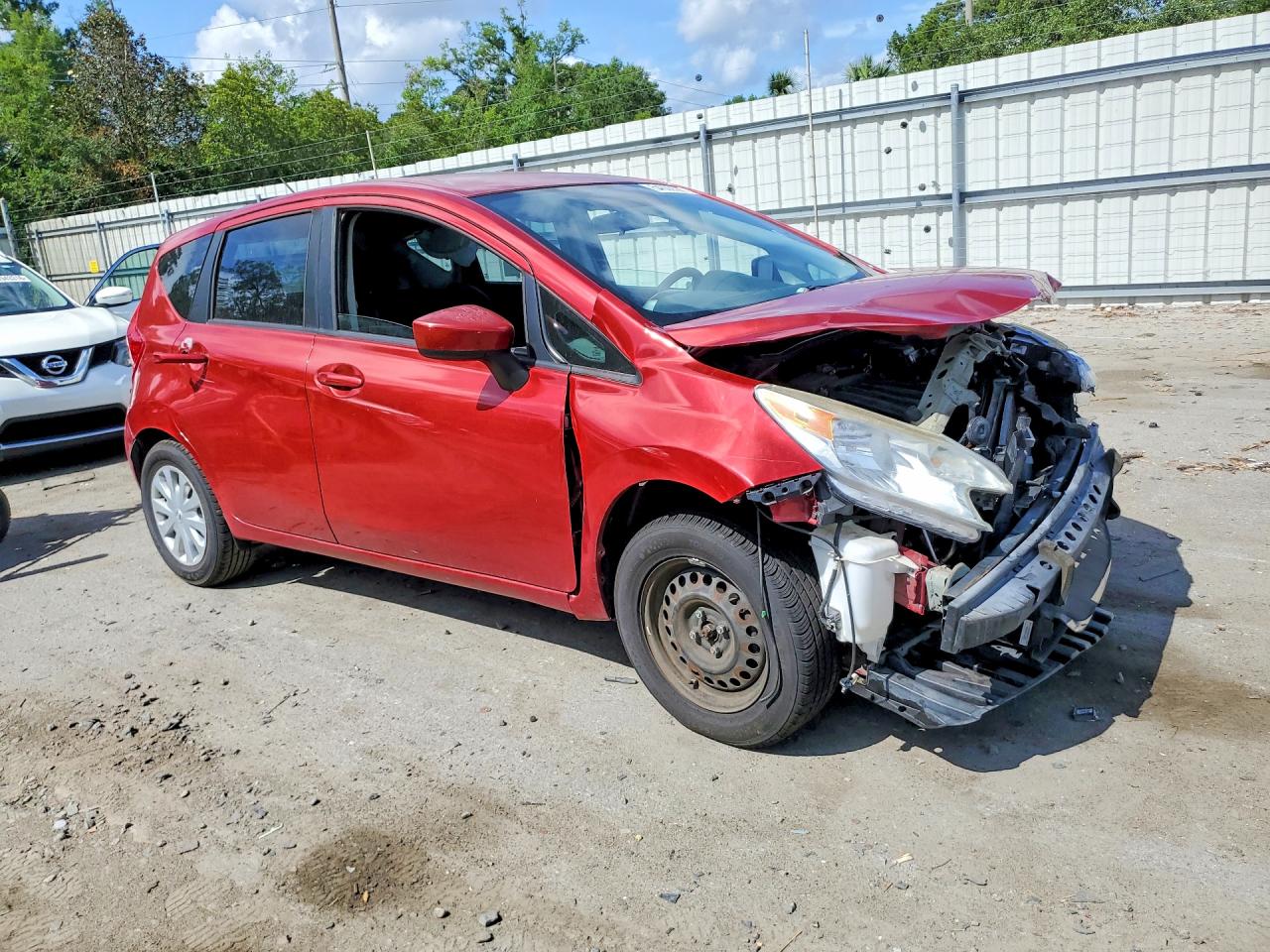 Nissan Versa Sv
