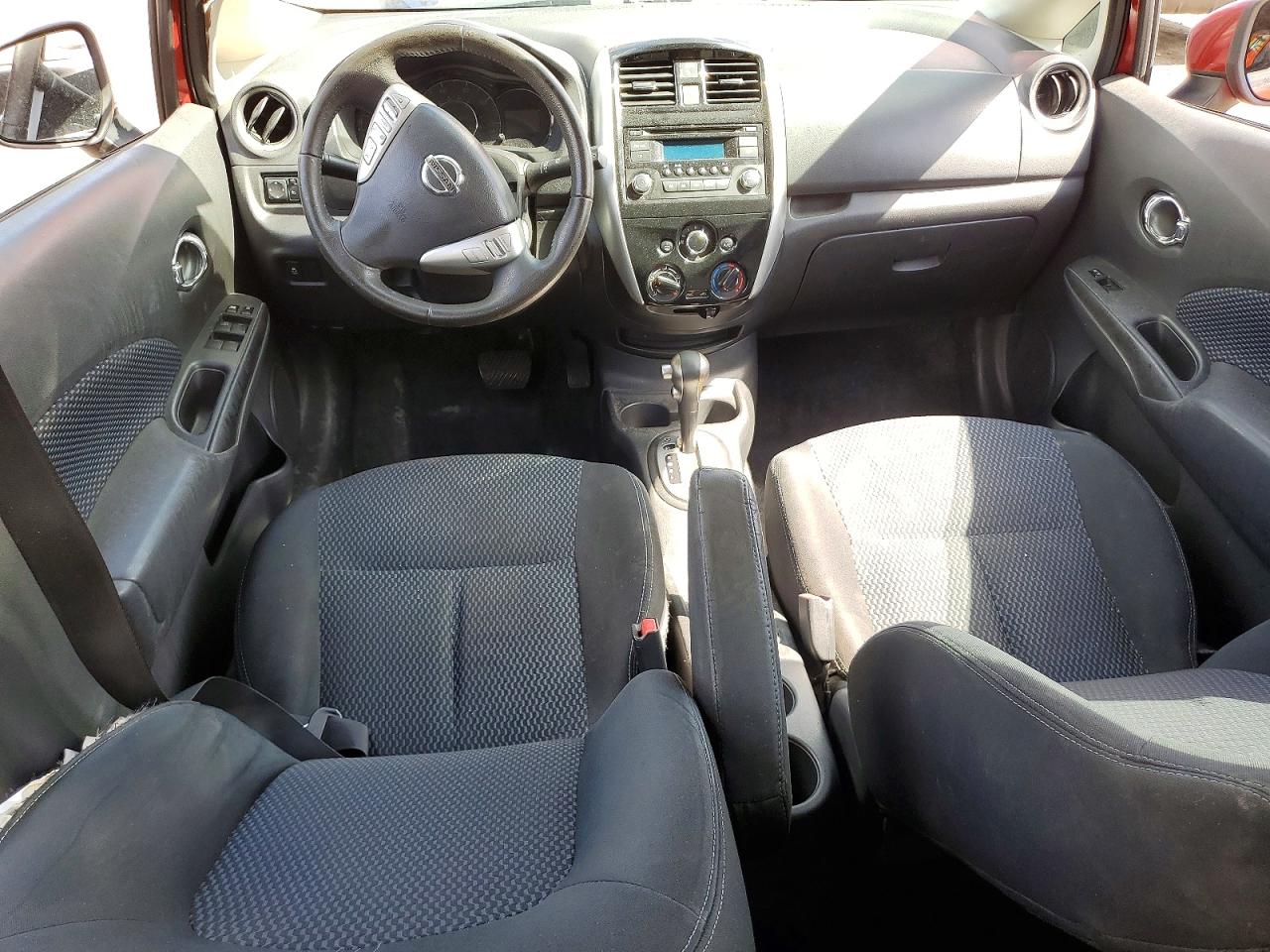 Nissan Versa Sv