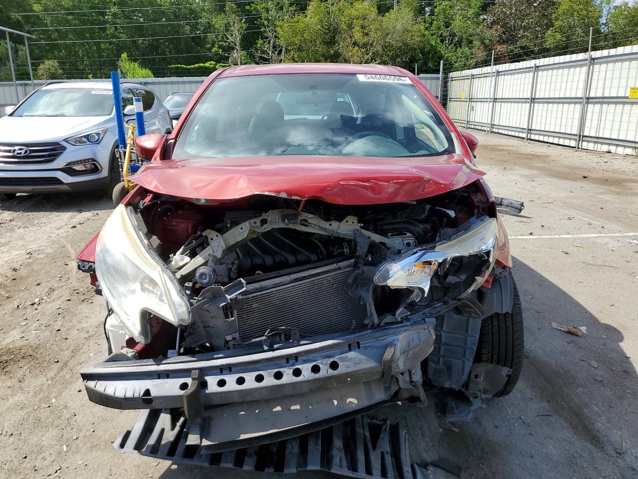 Nissan Versa Sv