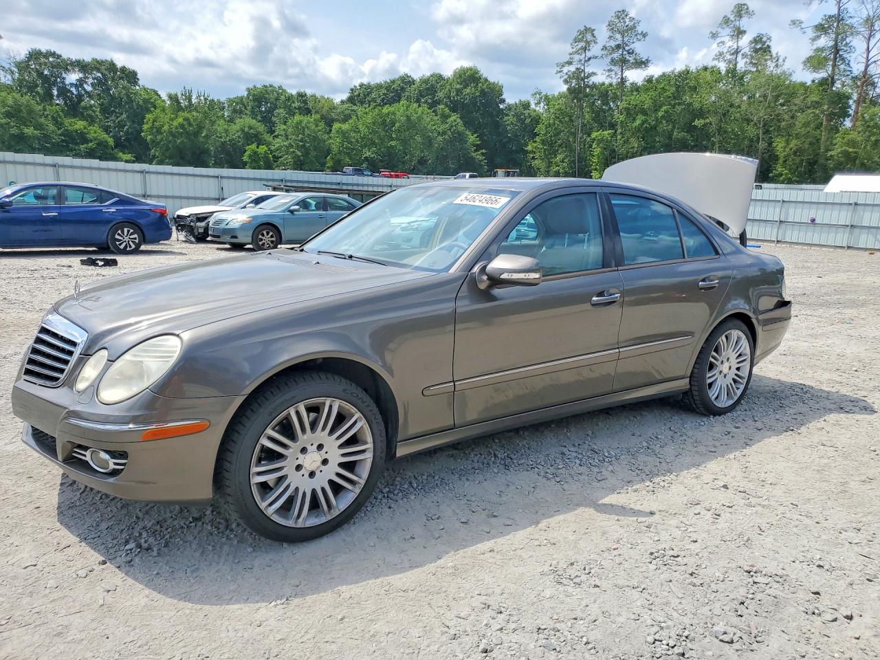 Salvage Mercedes-Benz E-Class Image