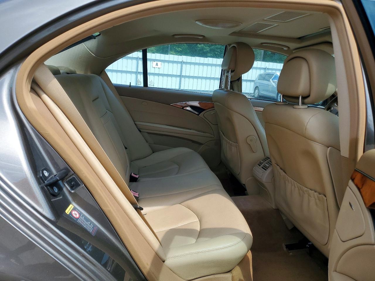 Mercedes-Benz E-Class 350
