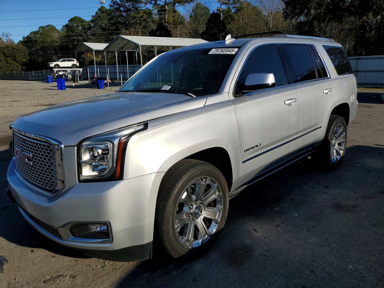 Salvage GMC Yukon Image