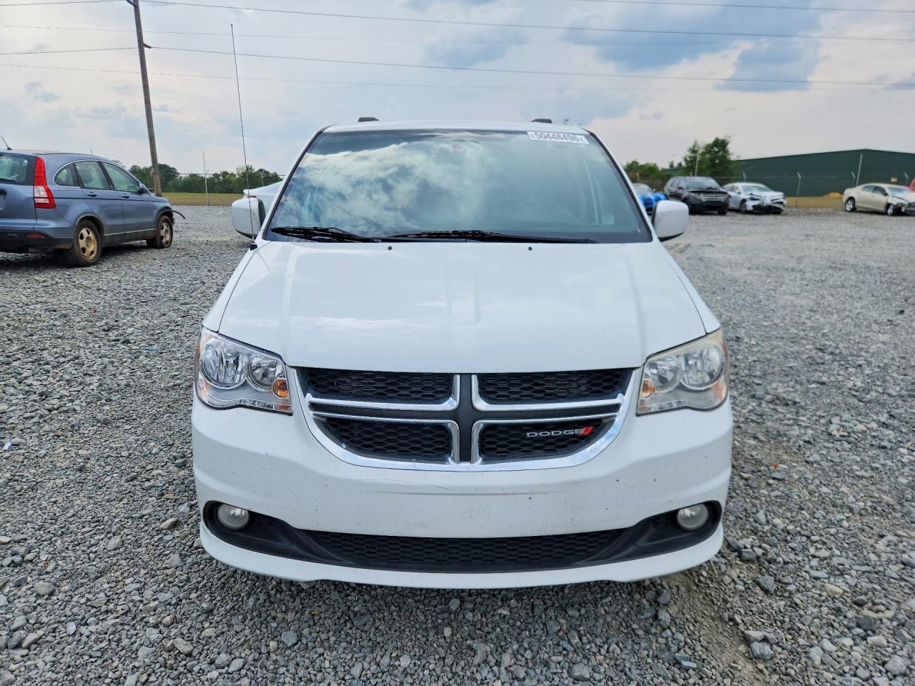Dodge Caravan Sxt