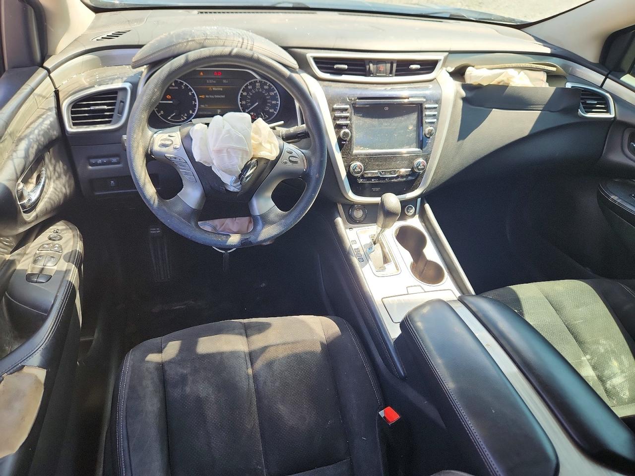 Nissan Murano S