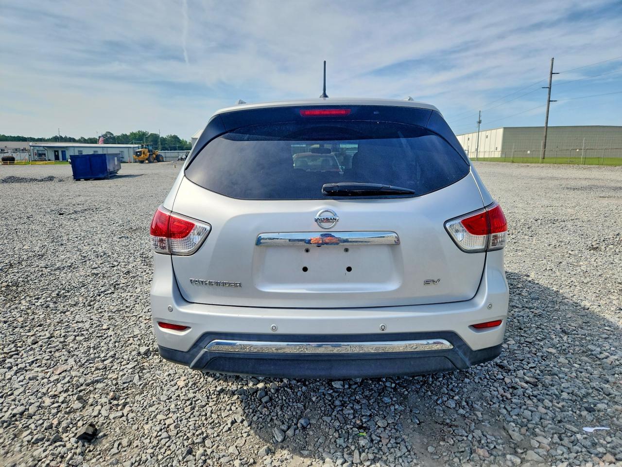 Nissan Pathfinder S