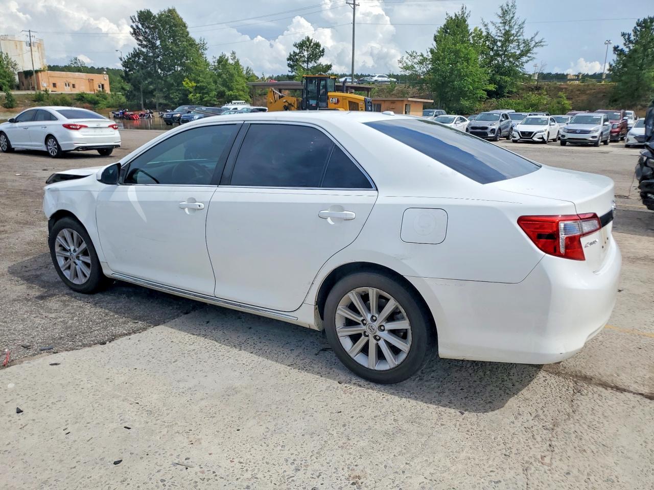 Toyota Camry Xle V6