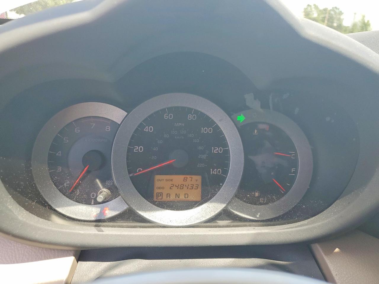Toyota RAV4 Base