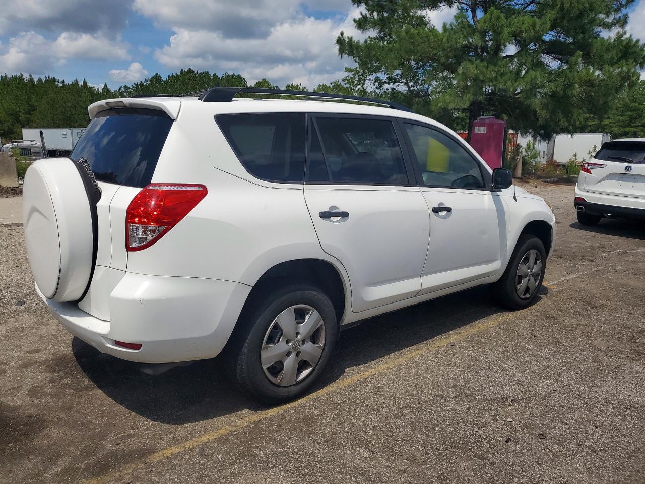 Toyota RAV4 Base