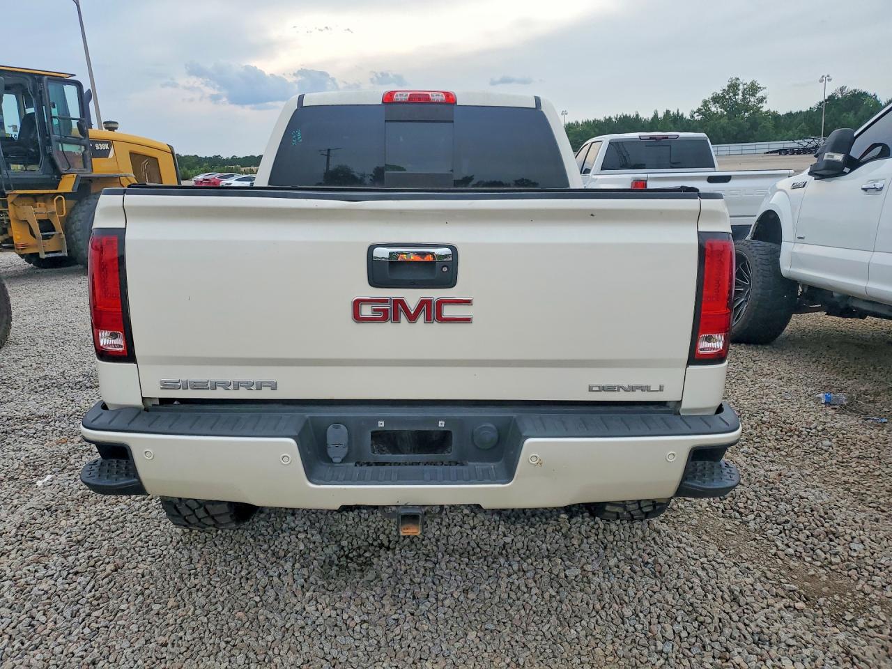 GMC Sierra K1500 Denali