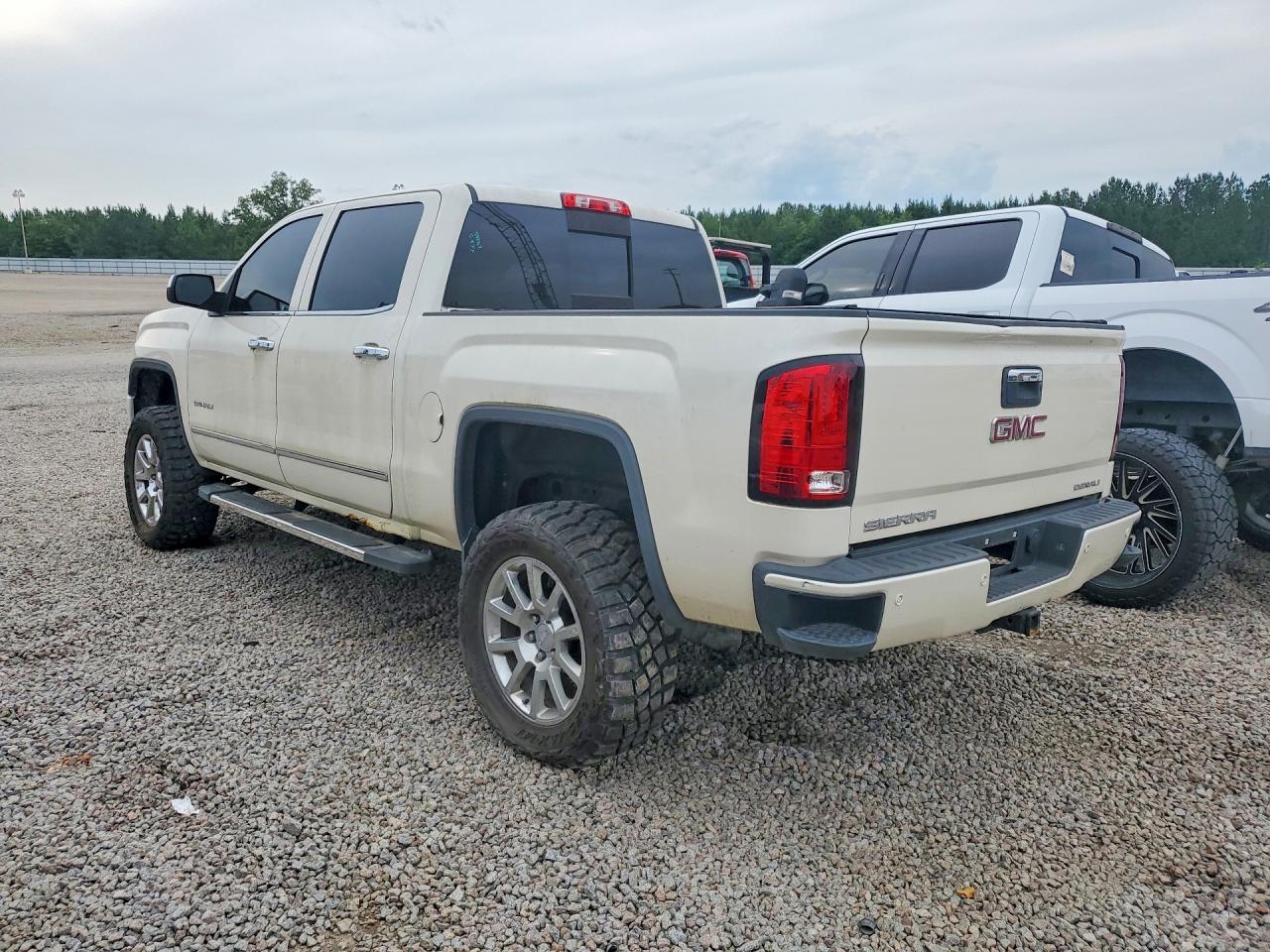 GMC Sierra K1500 Denali