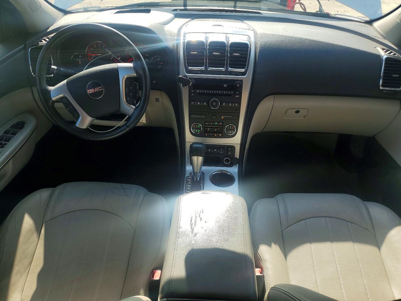 GMC Acadia Slt-2