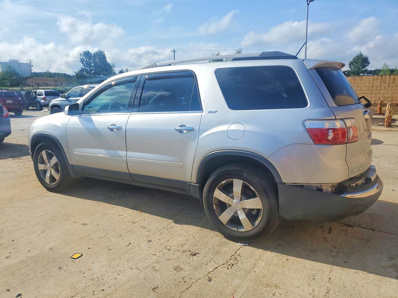 GMC Acadia Slt-2