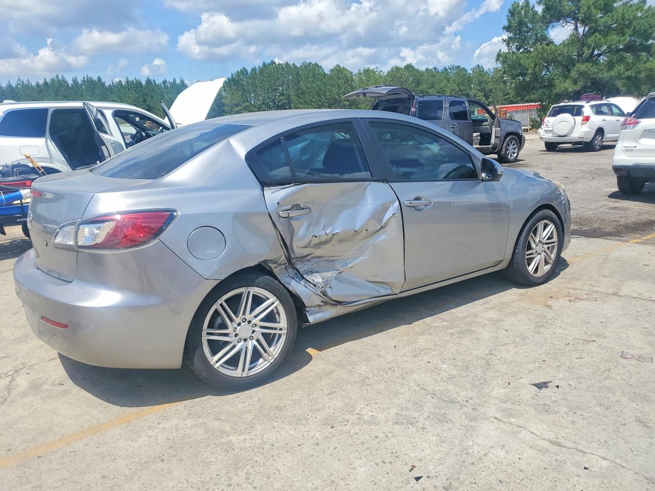 Mazda 3 I