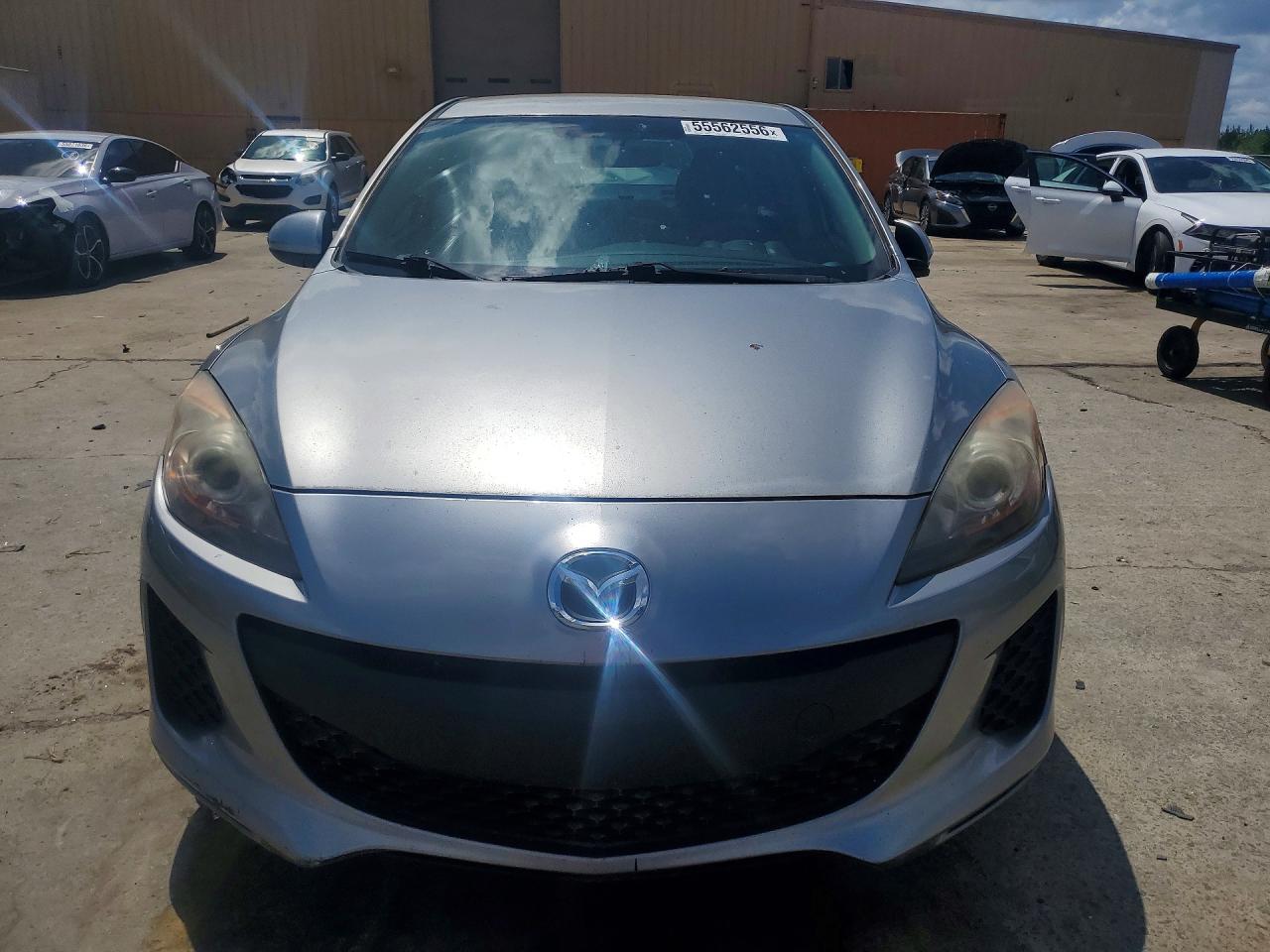 Mazda 3 I