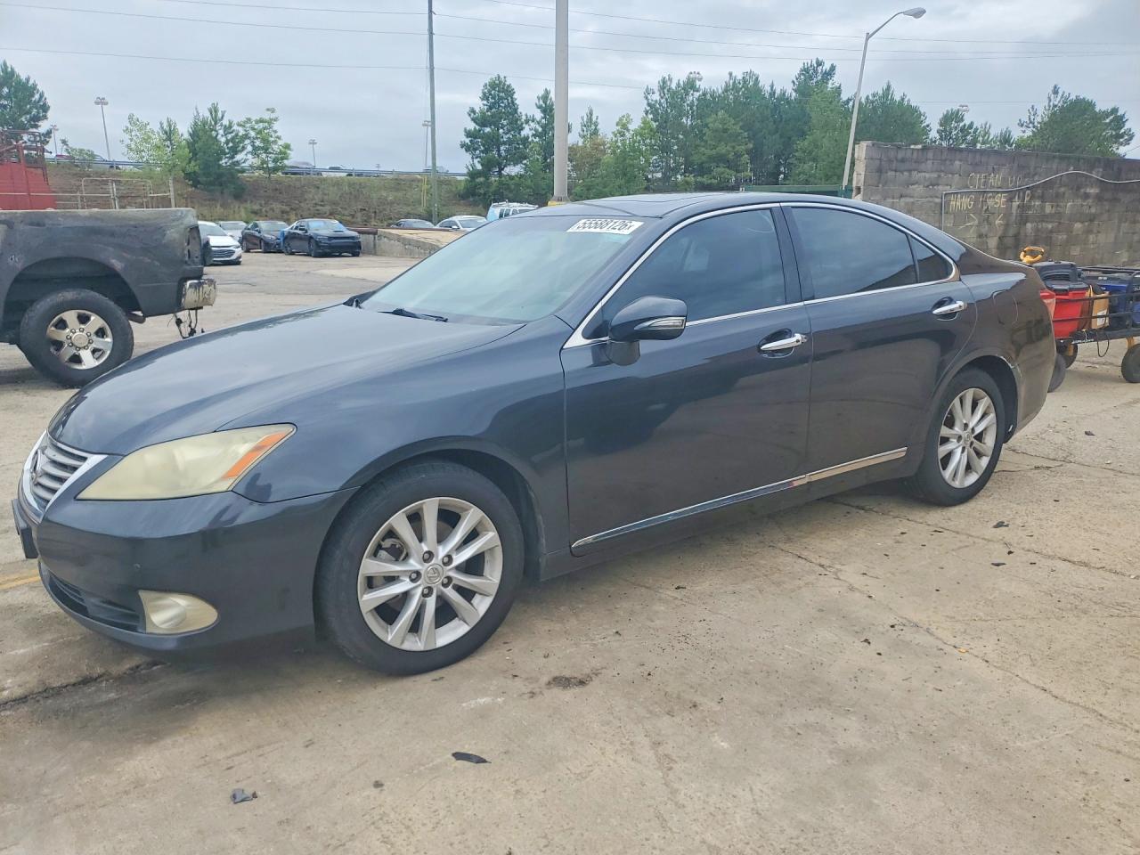 Salvage Lexus Es Image
