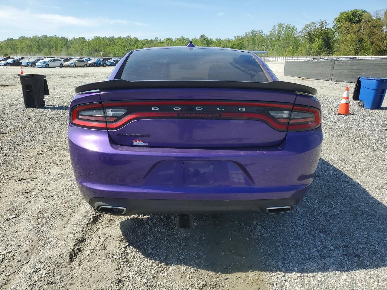 Dodge Charger Sxt
