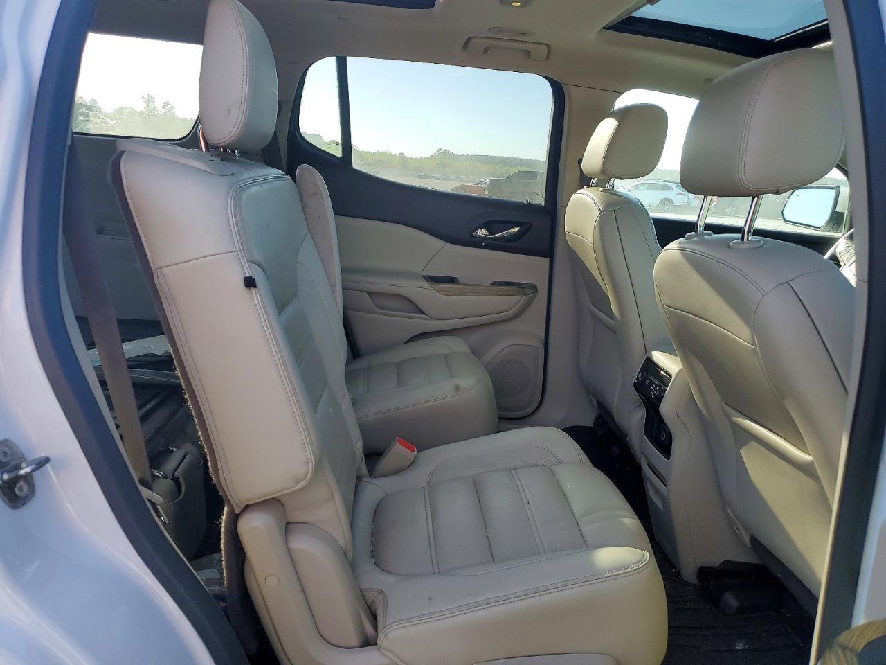 GMC Acadia Denali