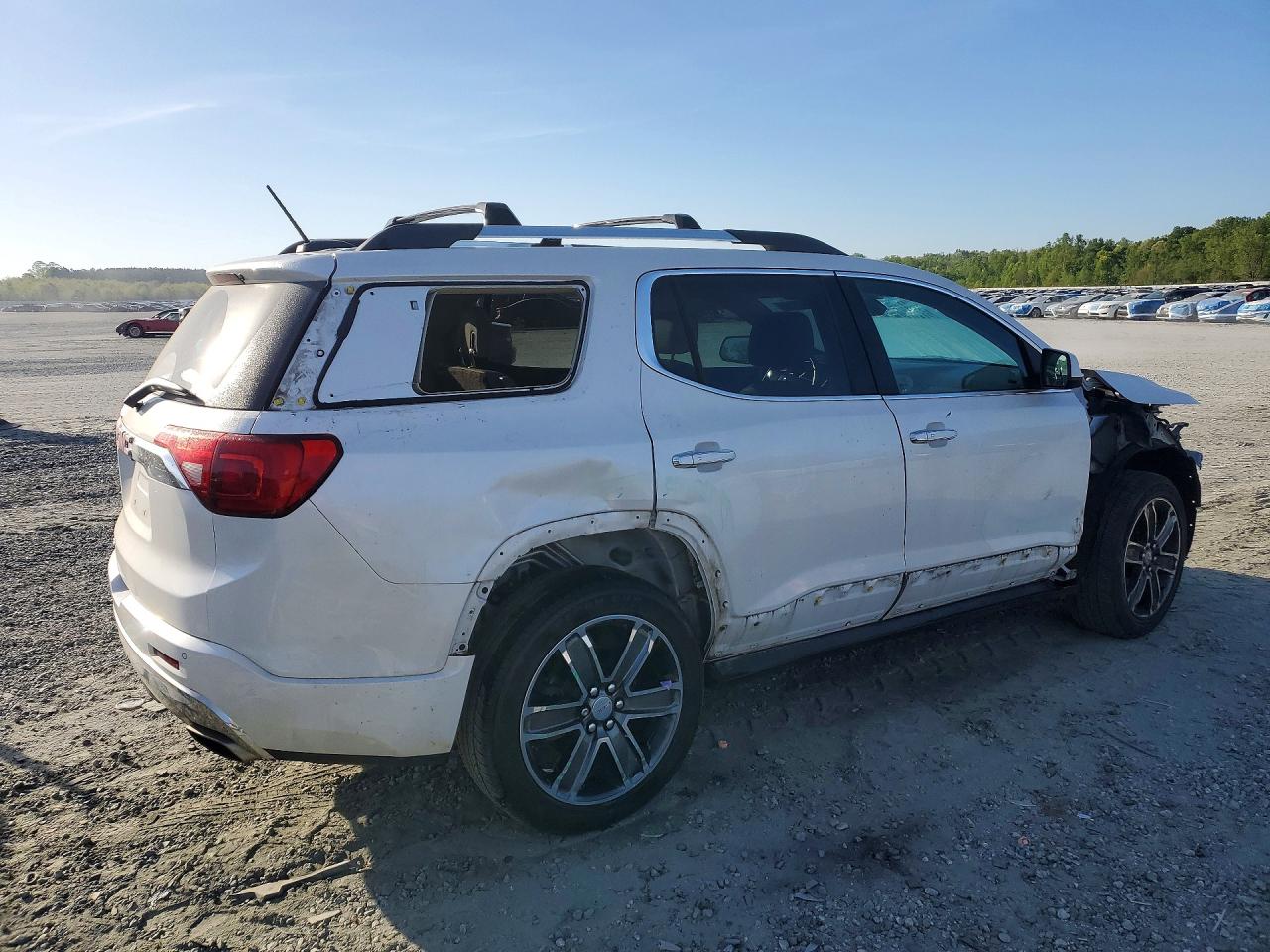 GMC Acadia Denali