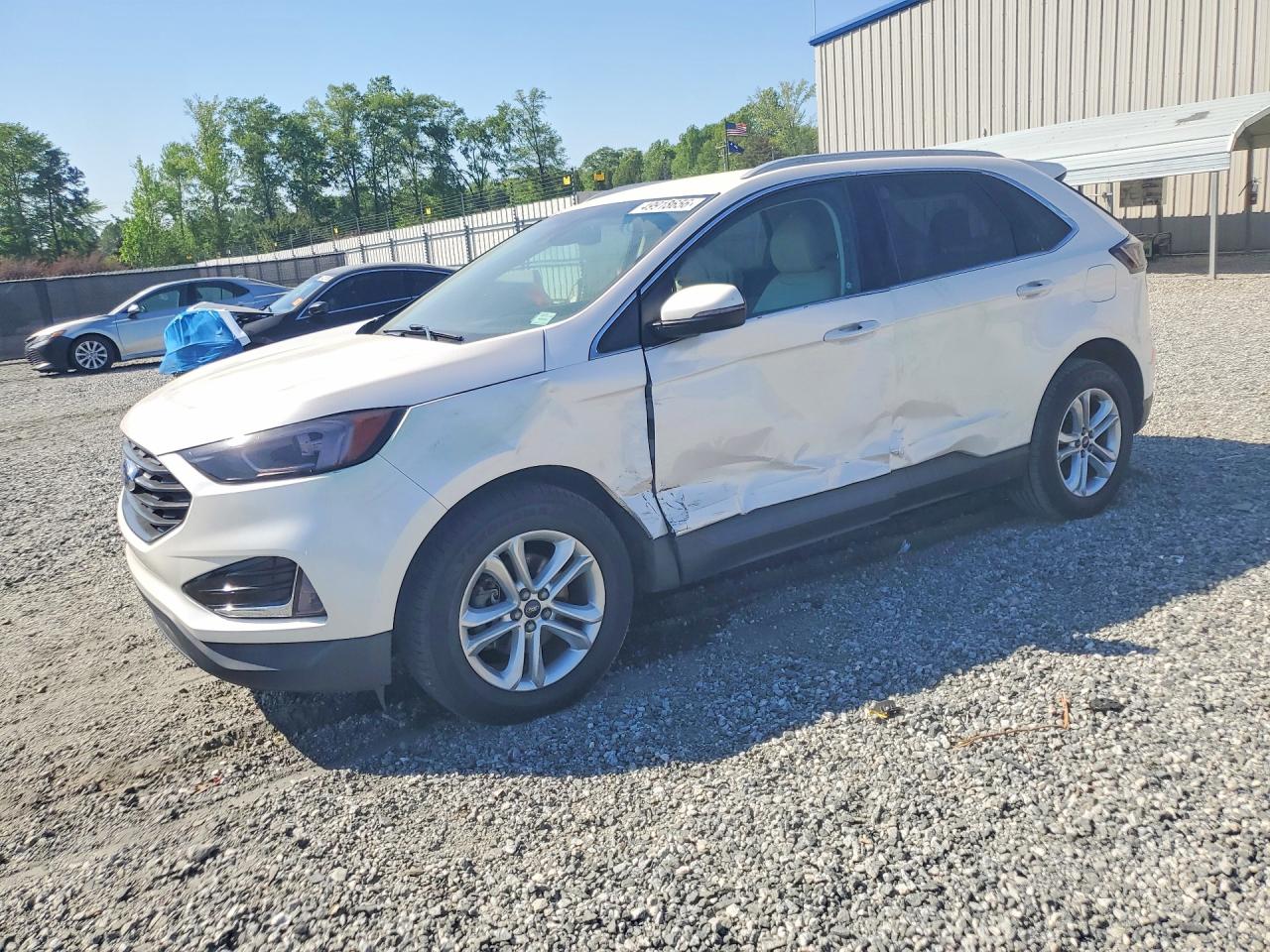 Salvage Ford Edge Image