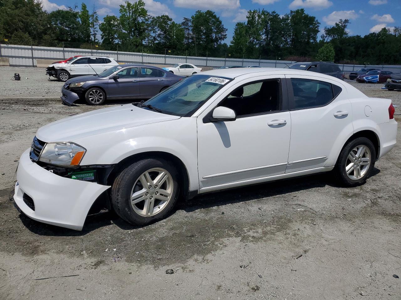 Salvage Dodge Avenger Image