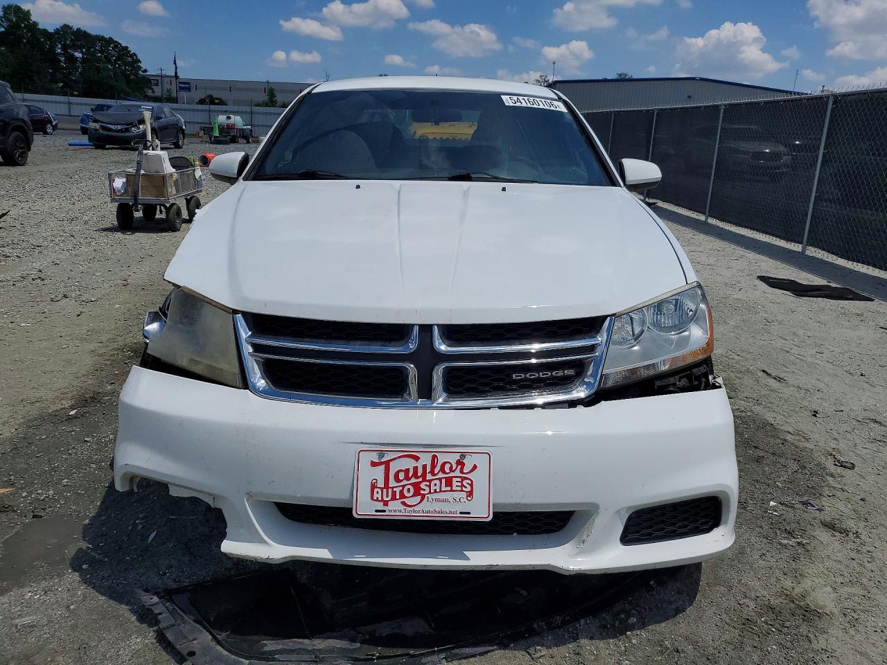 Dodge Avenger Sxt
