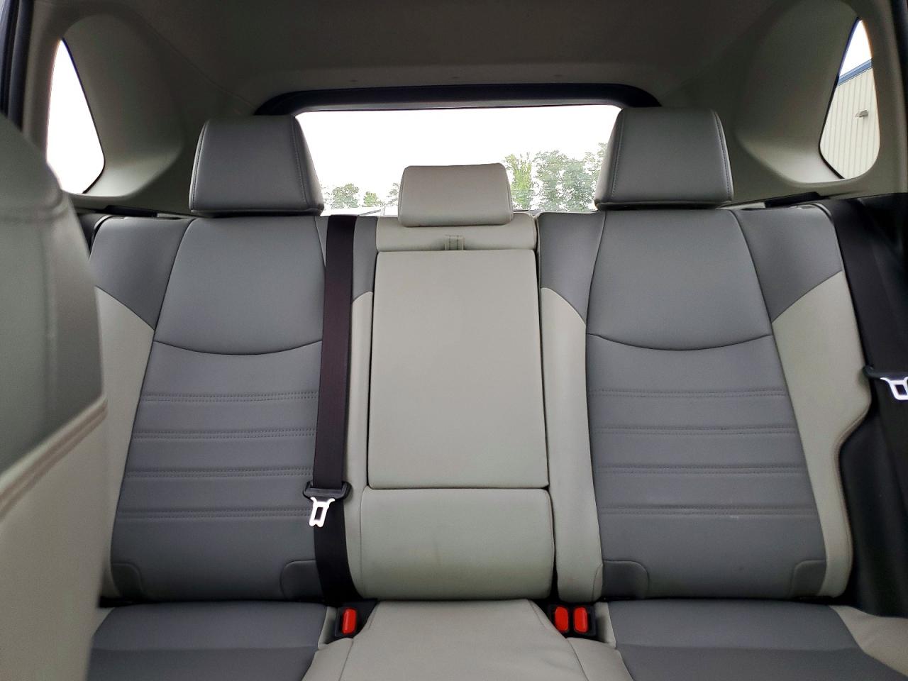 Toyota RAV4 Xle Premium