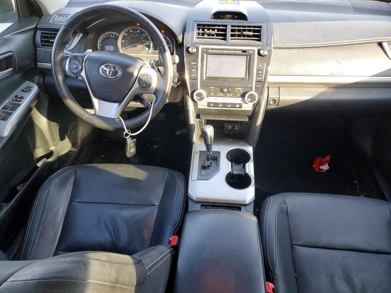 Toyota Camry Se V6