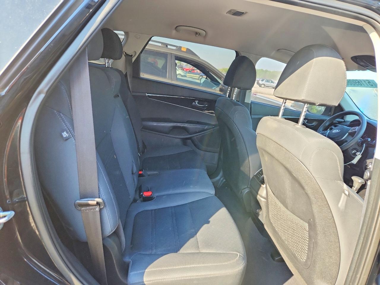 Kia Sorento L