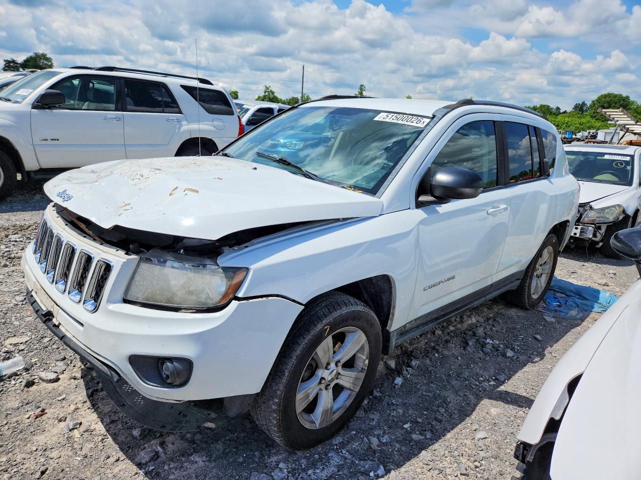 Salvage Jeep Compass Image