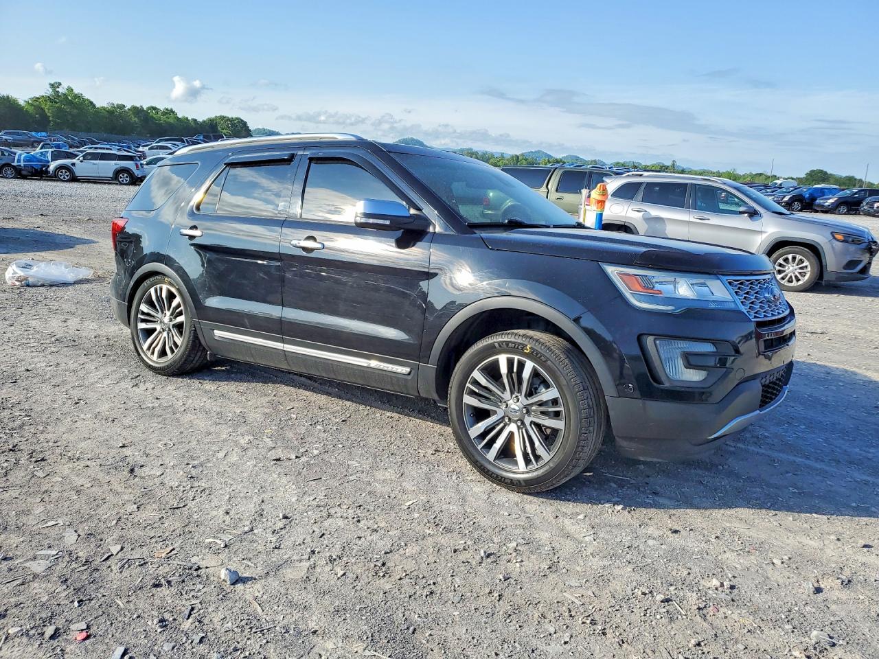 Ford Explorer Platinum