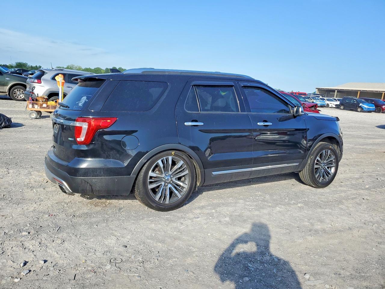 Ford Explorer Platinum