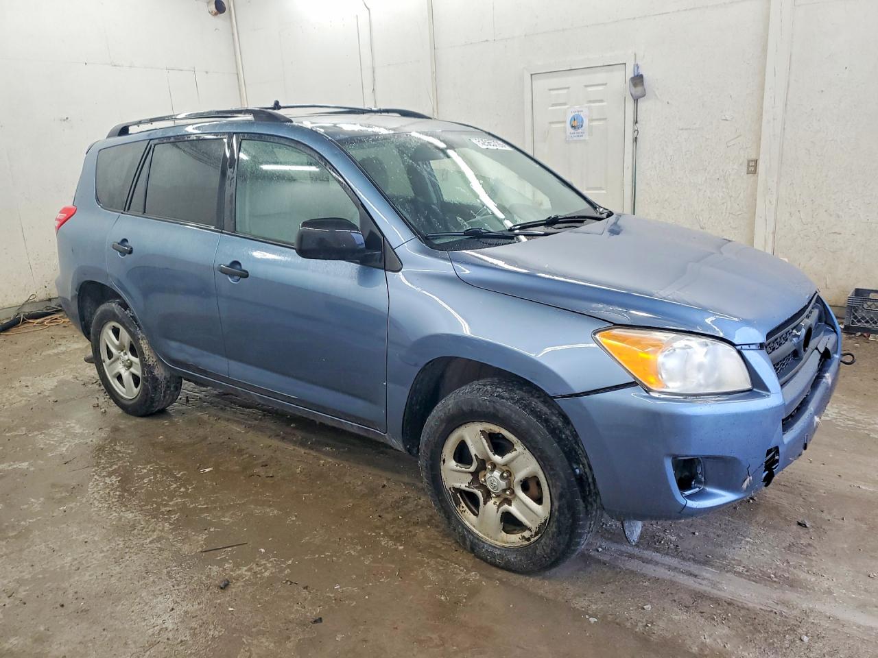 Toyota RAV4 Base