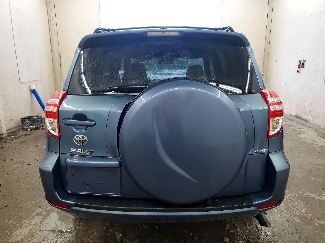 Toyota RAV4 Base