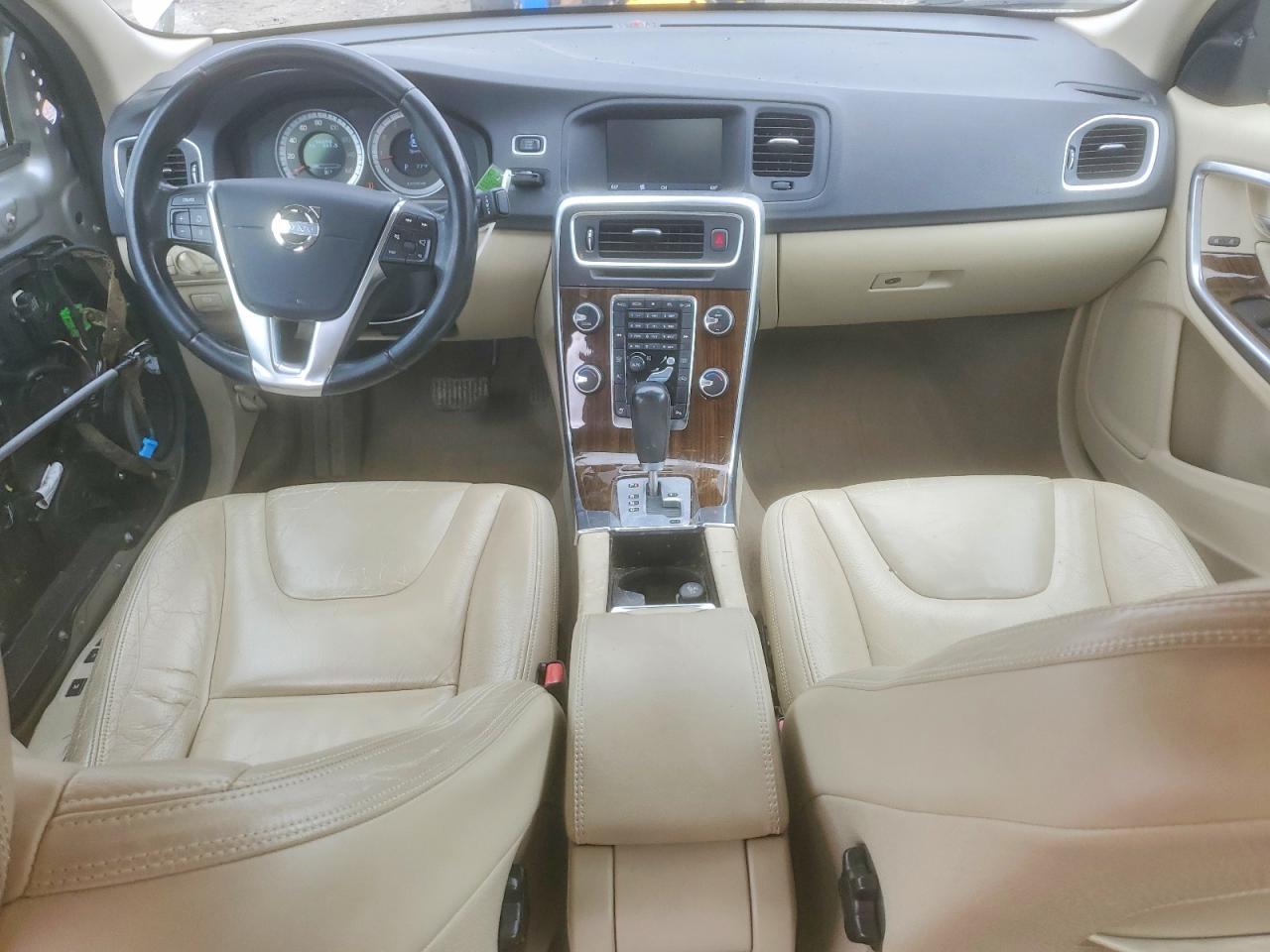 Volvo S60 T5