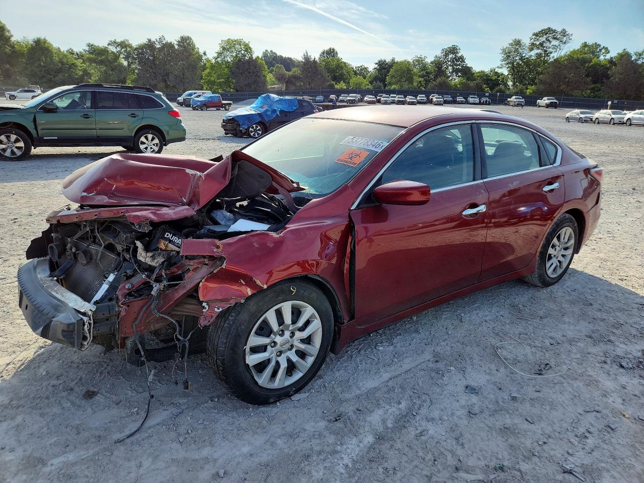 Salvage Nissan Altima Image