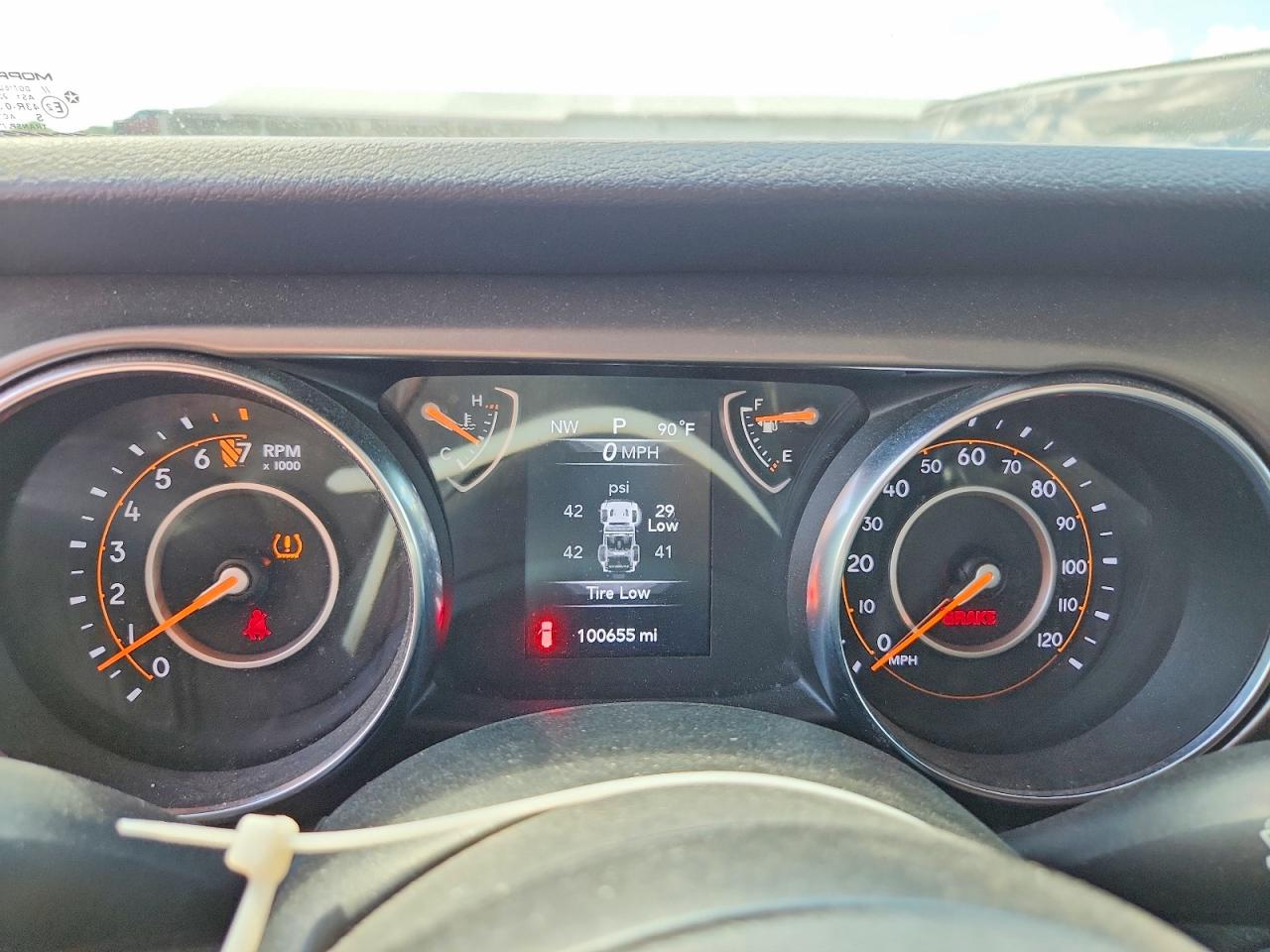Jeep Wrangler Sport