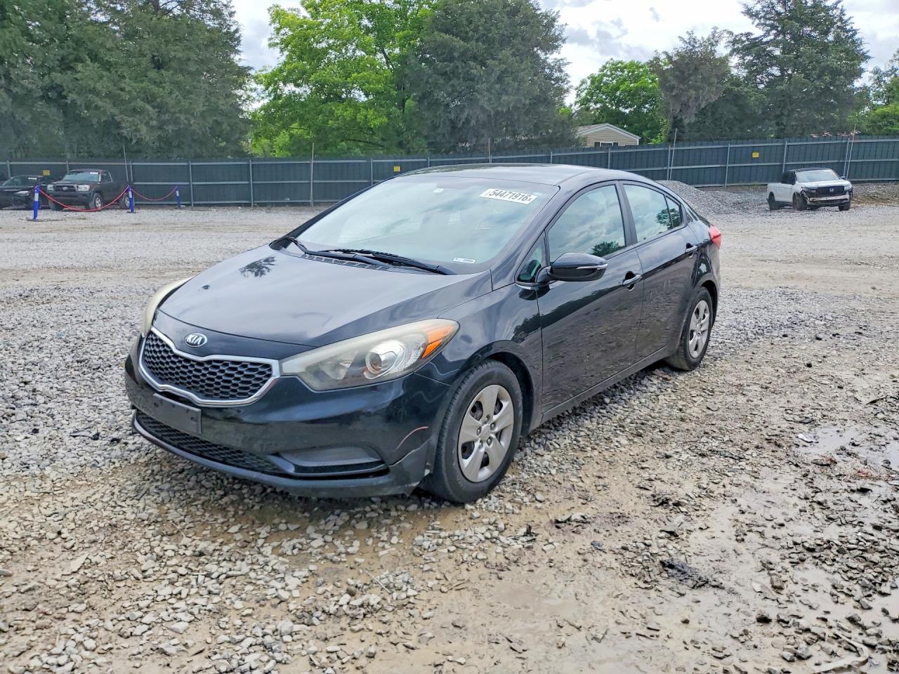 Salvage Kia Forte Image