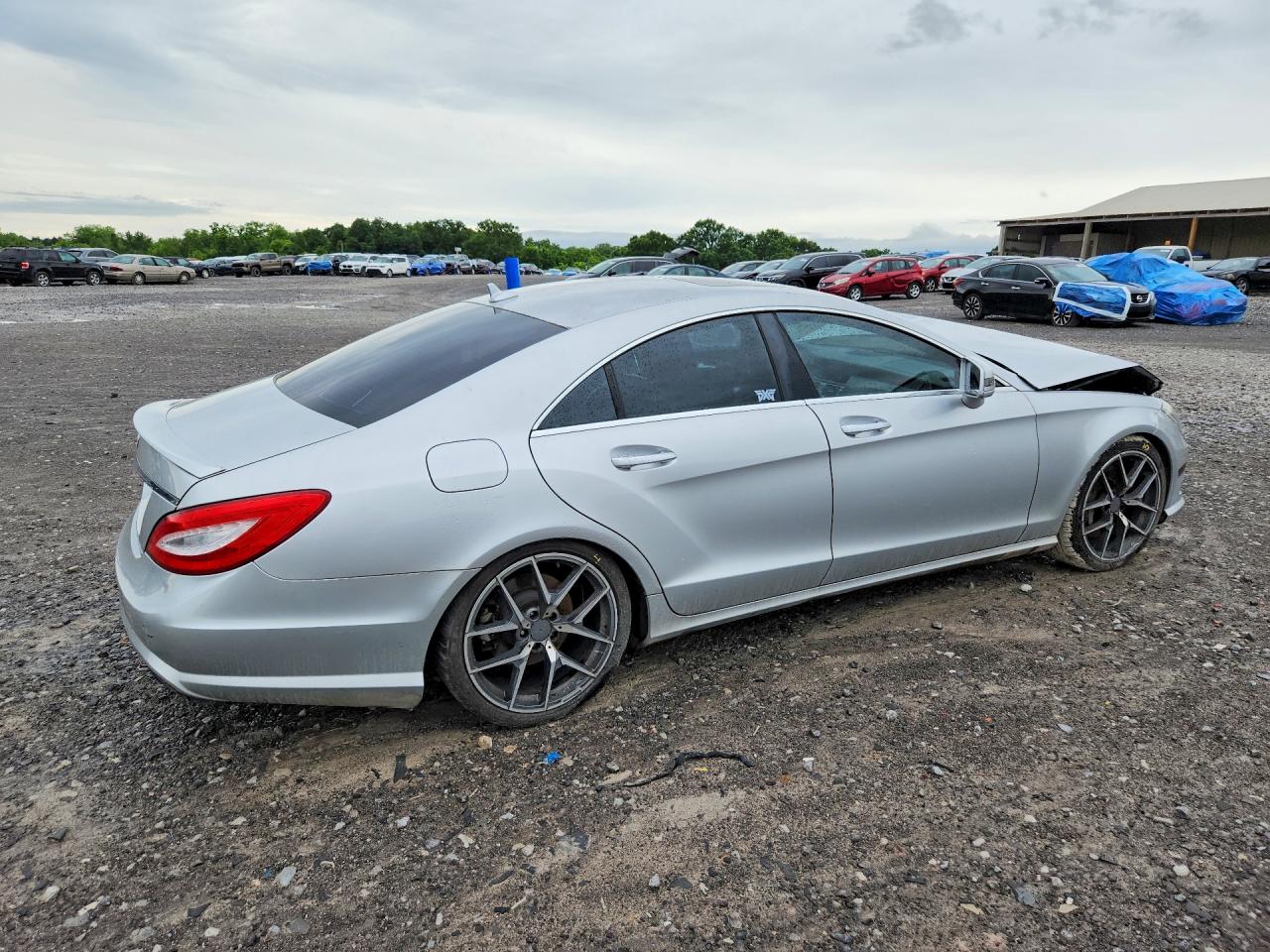 Mercedes-Benz Cls-class 550