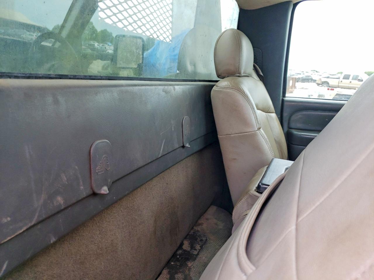 Chevrolet Silverado C1500