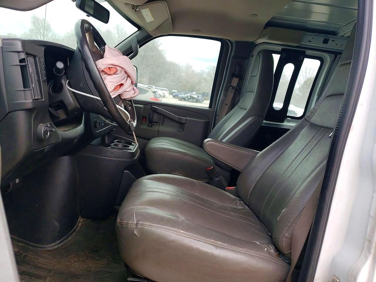 Chevrolet Express 4lt