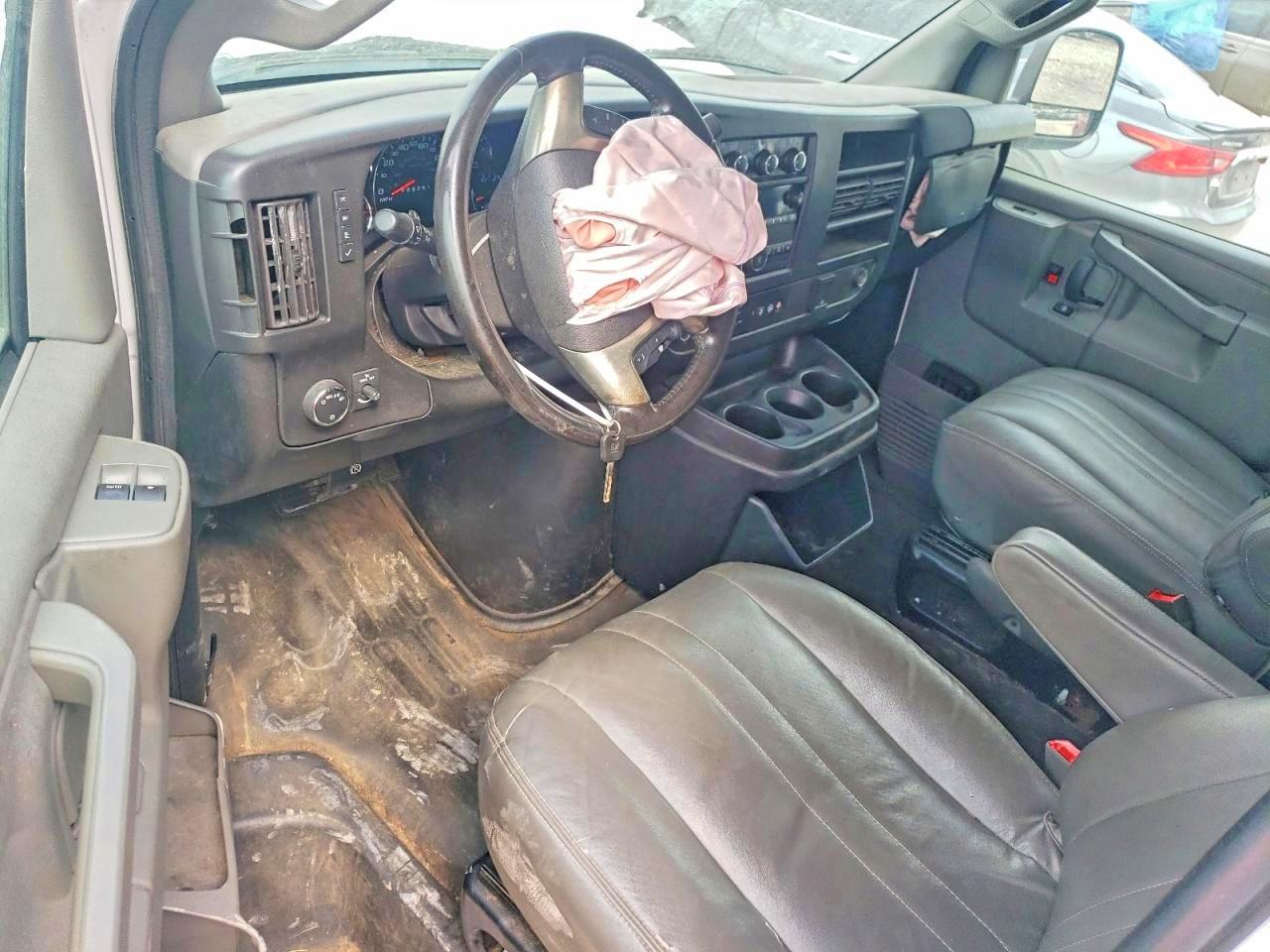 Chevrolet Express 4lt