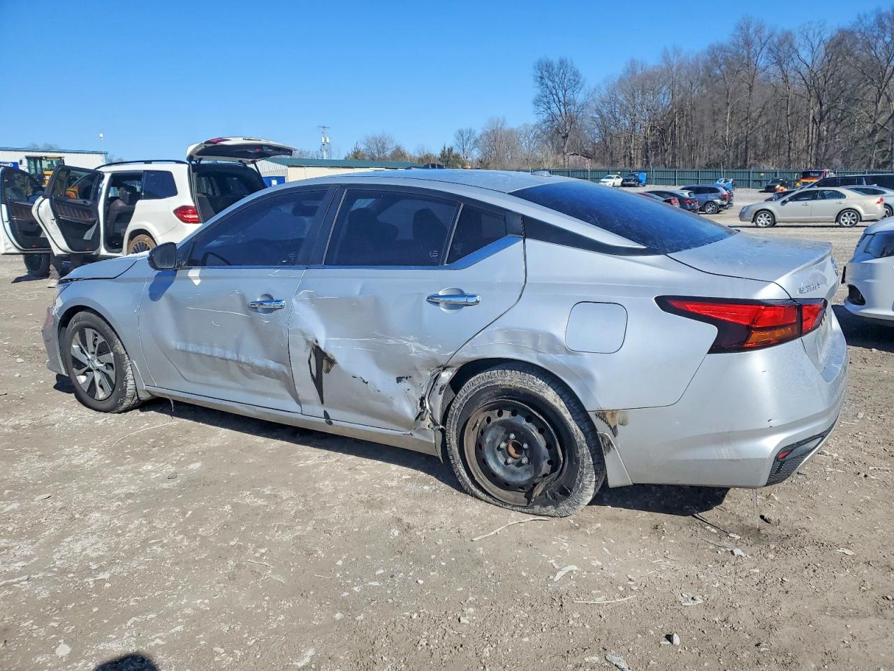 Nissan Altima S